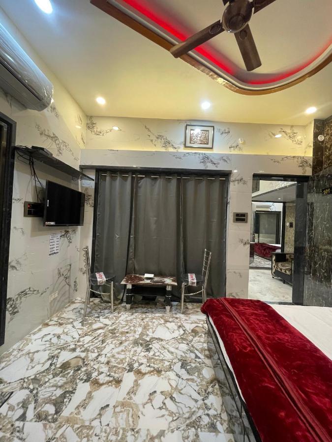Kashi Dham Home Stay Benares Buitenkant foto