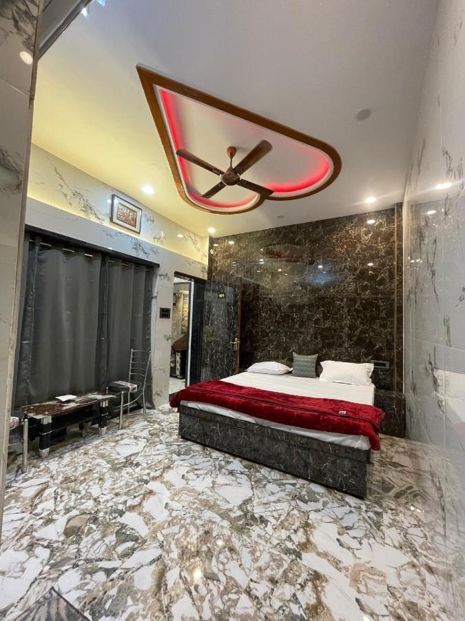 Kashi Dham Home Stay Benares Buitenkant foto